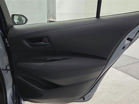 Used 2024 Toyota Corolla LE image 27