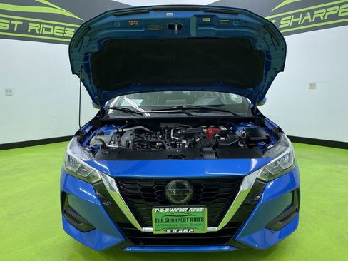 Used 2020 Nissan Sentra SV image 4
