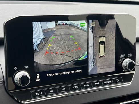 New 2025 Mitsubishi Outlander SE image 21