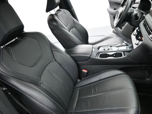 Used 2023 INFINITI QX60 Luxe image 11