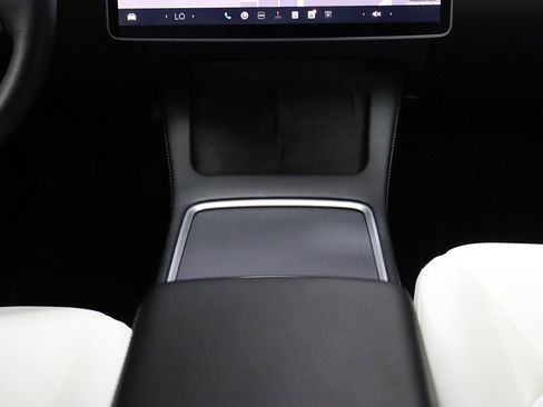 Used 2022 Tesla Model 3 Standard Range image 50