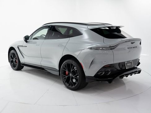 New 2026 Aston Martin DBX 707 image 3