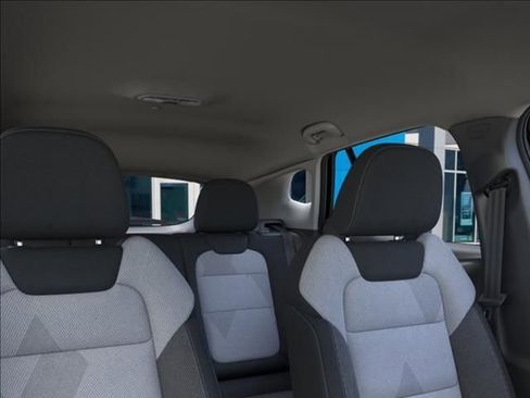 New 2026 Chevrolet Trax LS w/ LS Convenience Package FWD image 24