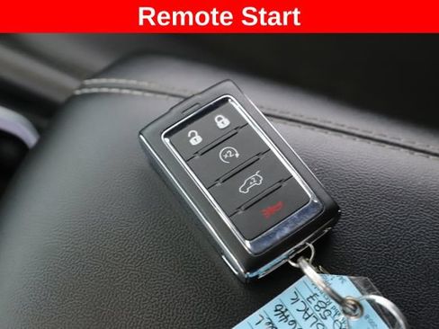 Used 2025 Jeep Grand Cherokee L Laredo AWD/4WD image 3