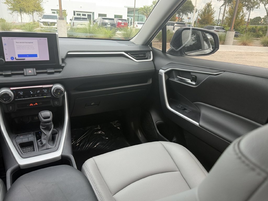 Used 2024 Toyota RAV4 XLE w/ Convenience Package FWD image 13