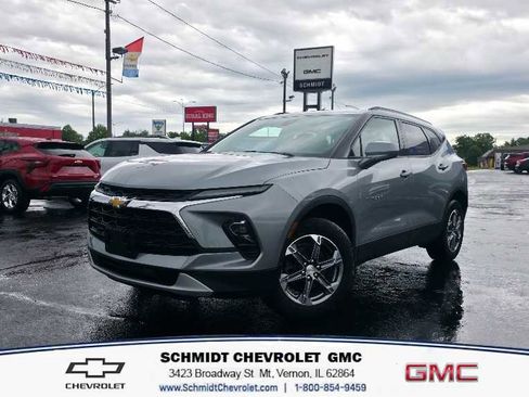 Used 2024 Chevrolet Blazer LT w/ Convenience Package FWD image 1