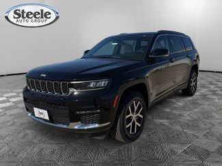 New 2025 Jeep Grand Cherokee L Limited w/ Luxury Tech Group II video 1