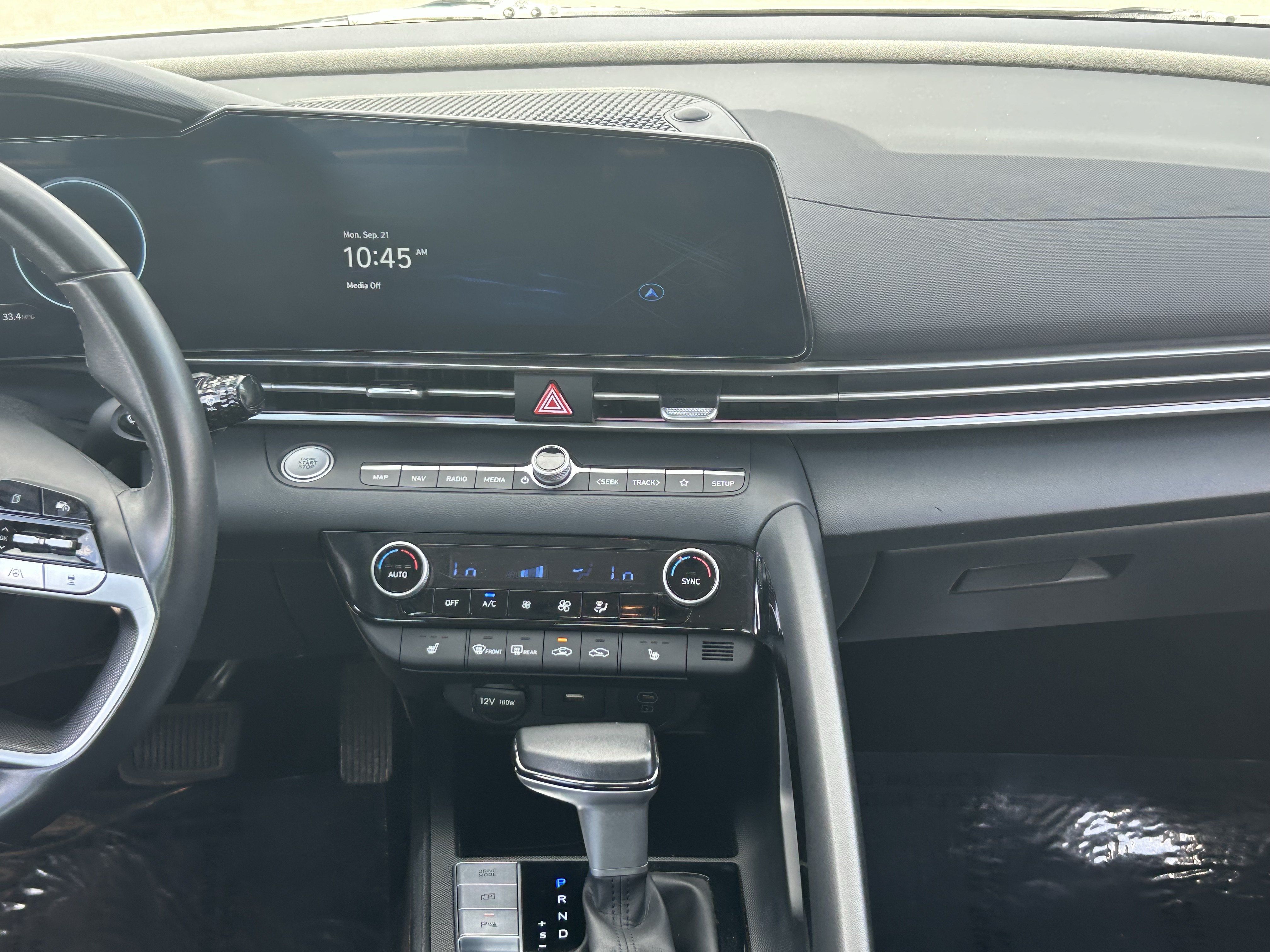 Used 2024 Hyundai Elantra Limited FWD image 17