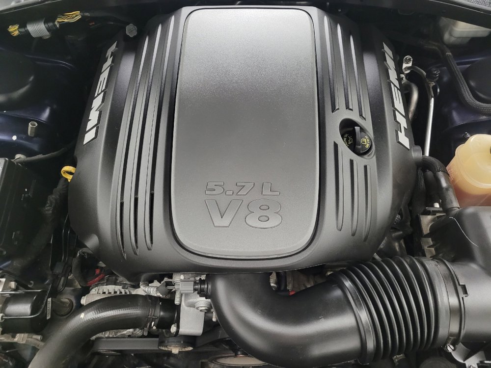 Used 2014 Dodge Charger R/T RWD image 30