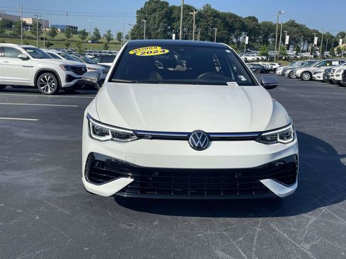 Used 2024 Volkswagen Golf R AWD/4WD image 2
