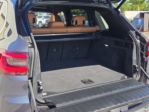 Used 2019 BMW X5 xDrive40i w/ Premium Package 2 AWD/4WD image 18
