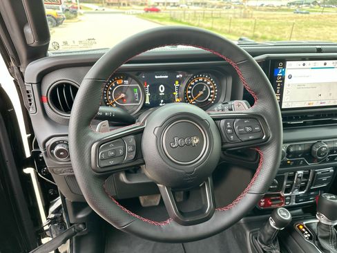 New 2026 Jeep Wrangler Unlimited Rubicon 392 image 14