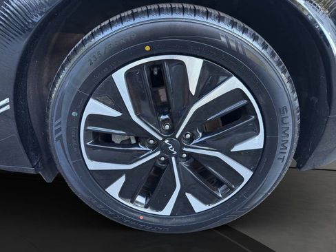Used 2022 Kia EV6 Wind w/ Wind Technology Package image 22