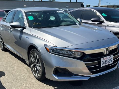 Used 2021 Honda Accord Hybrid image 3