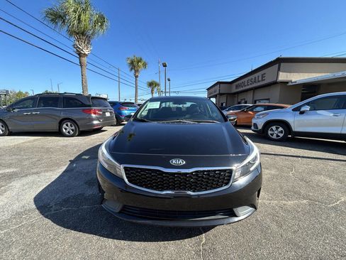 Used 2018 Kia Forte LX image 6