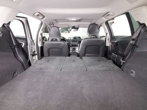 Used 2017 Volvo V60 T5 Cross Country w/ Convenience Package AWD/4WD image 28