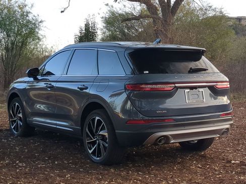 New 2026 Lincoln Corsair Reserve image 5