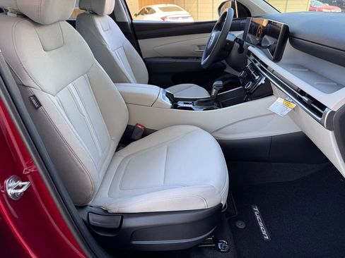 New 2026 Hyundai Tucson SEL image 18