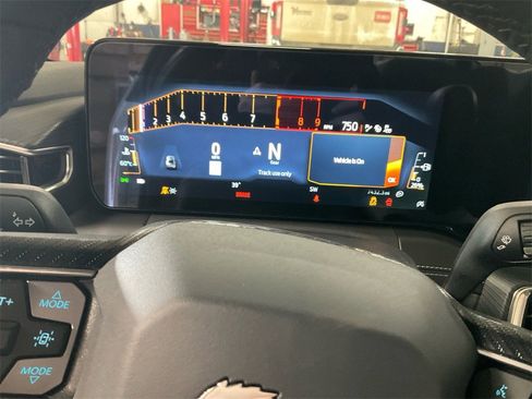 Used 2025 Ford Mustang GT Premium w/ GT Performance Package image 29