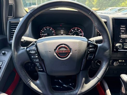 Used 2024 Nissan Frontier PRO-4X AWD/4WD image 17