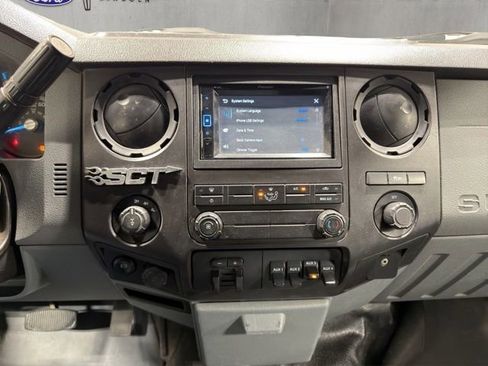 Used 2015 Ford F350 XL w/ XL Value Package AWD/4WD image 3