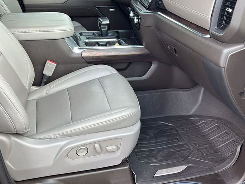 Certified 2023 GMC Sierra 1500 SLT w/ SLT Premium Package image 20