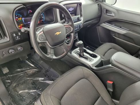 Used 2018 Chevrolet Colorado LT w/ Redline Special Edition image 12