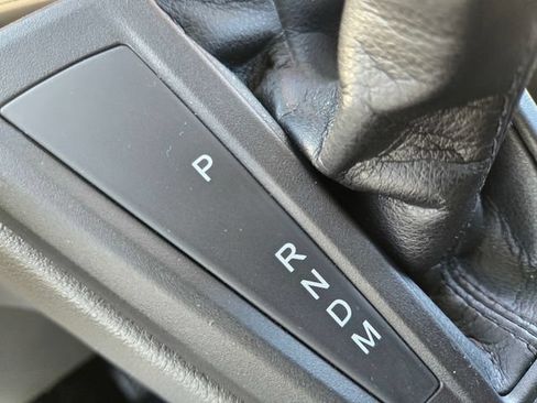 Used 2024 Ford Transit 350 XLT RWD image 19