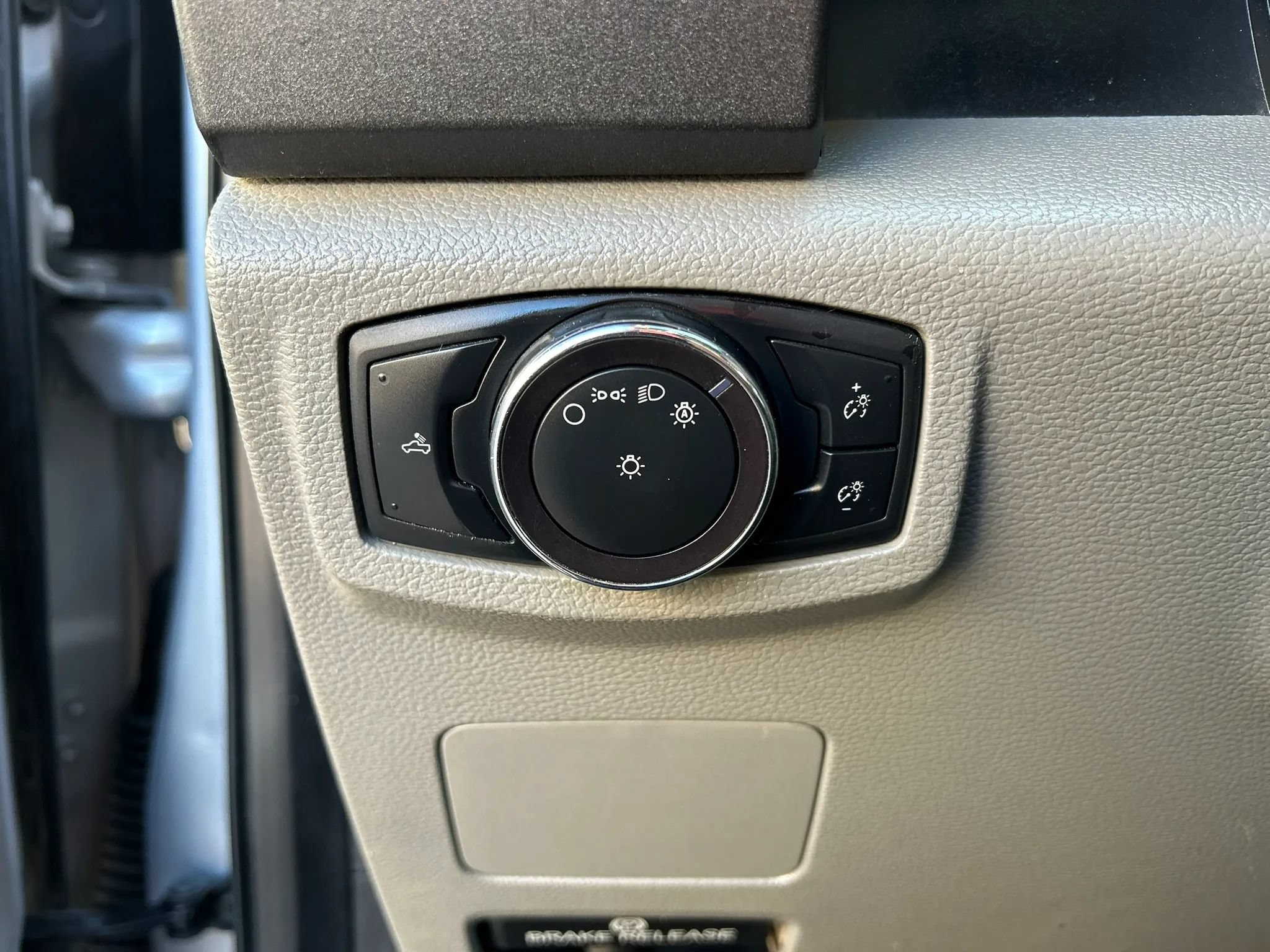 Used 2019 Ford F250 XL w/ Power Equipment Group RWD image 18