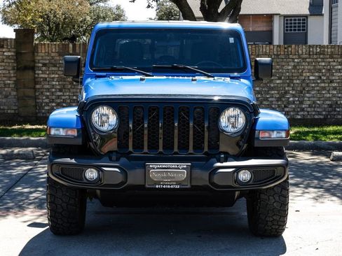 Used 2021 Jeep Gladiator Sport AWD/4WD image 10