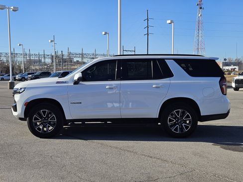 Used 2021 Chevrolet Tahoe Z71 w/ Z71 Signature Package image 3