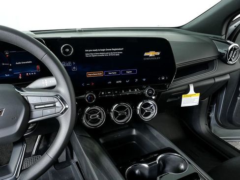 New 2026 Chevrolet Blazer EV LT image 12