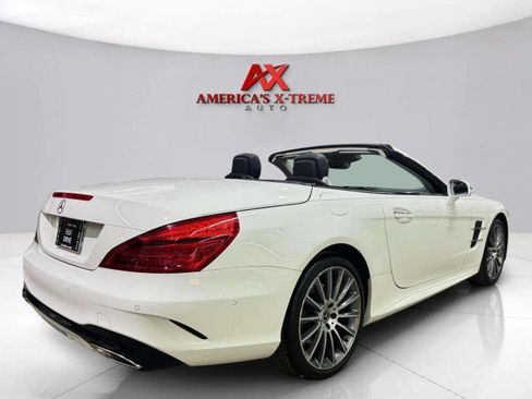Used 2020 Mercedes-Benz SL 550 image 51