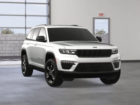 New 2025 Jeep Grand Cherokee Limited w/ Black Appearance Package image 7