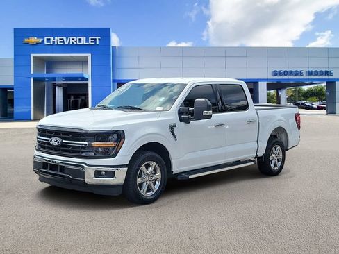 Used 2024 Ford F150 XLT w/ Mobile Office Package RWD image 2
