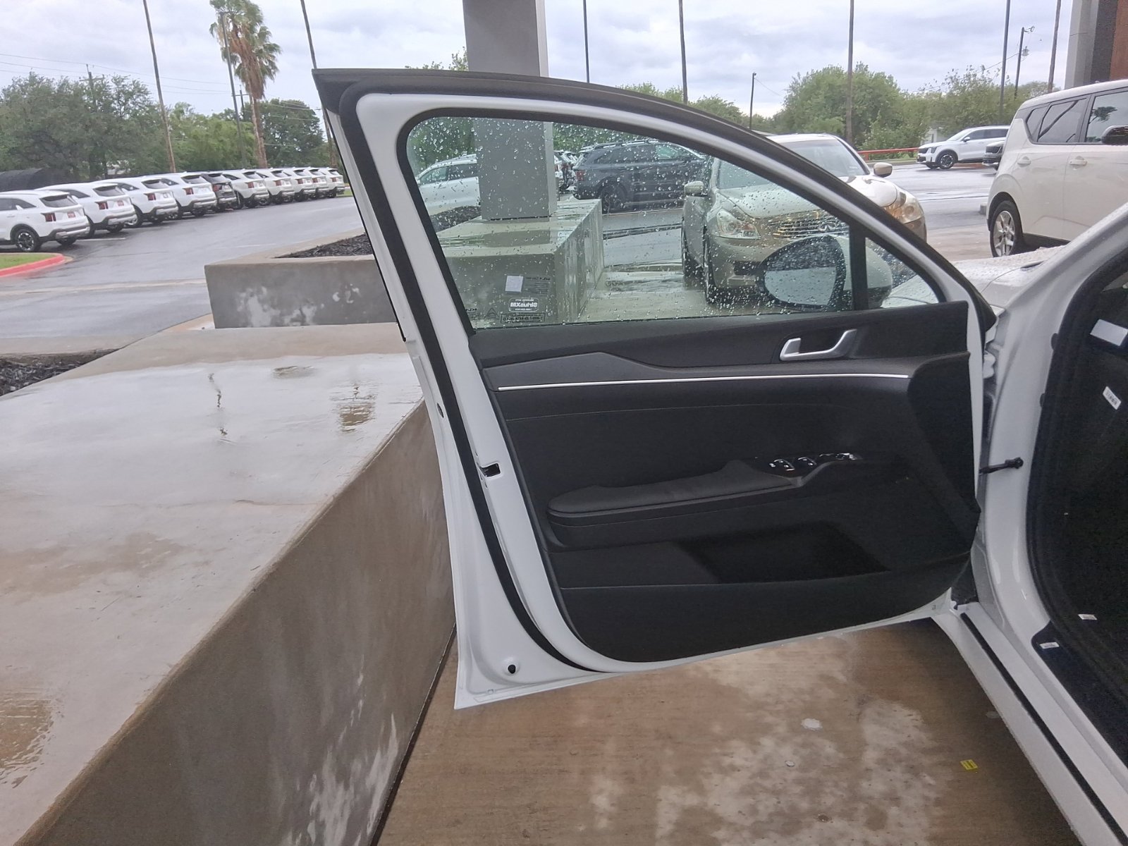 New 2026 Kia K5 LXS FWD image 18