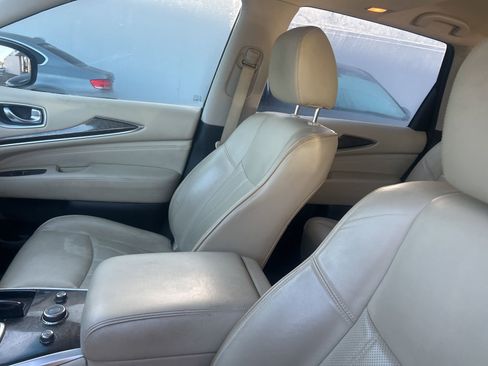 Used 2015 INFINITI QX60 Base w/ Premium Package image 2