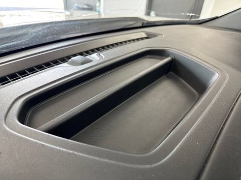 Used 2021 Chevrolet Silverado 1500 LT Trail Boss AWD/4WD image 45