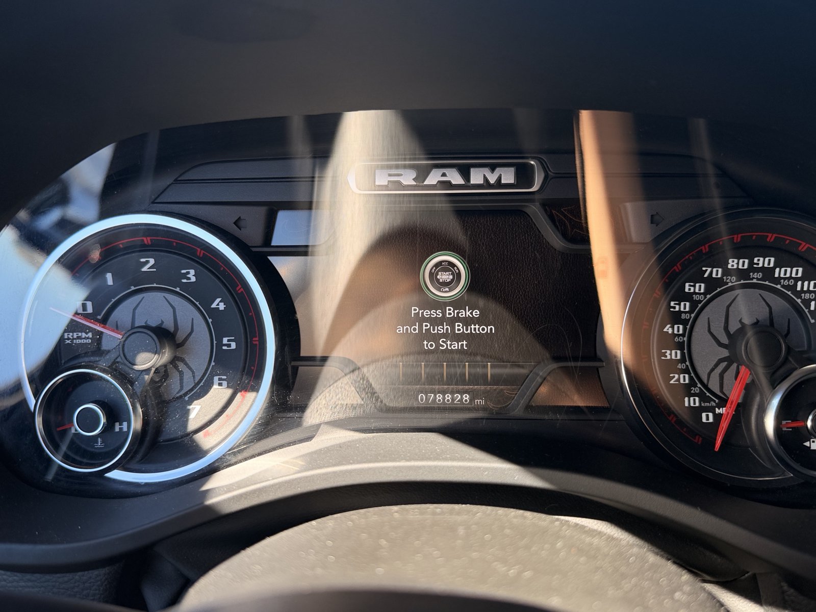 Used 2022 RAM 1500 Big Horn AWD/4WD image 12