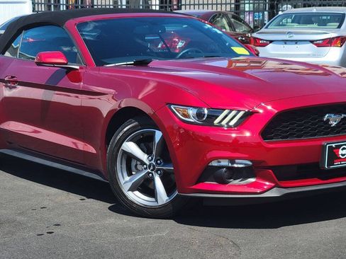 Used 2016 Ford Mustang Convertible w/ Equipment Group 051A RWD image 7