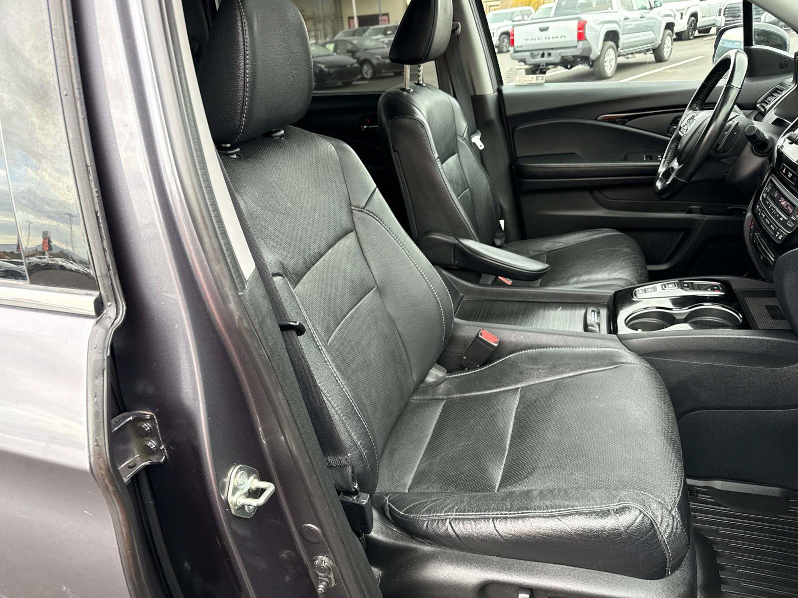 Used 2020 Honda Pilot Elite image 19