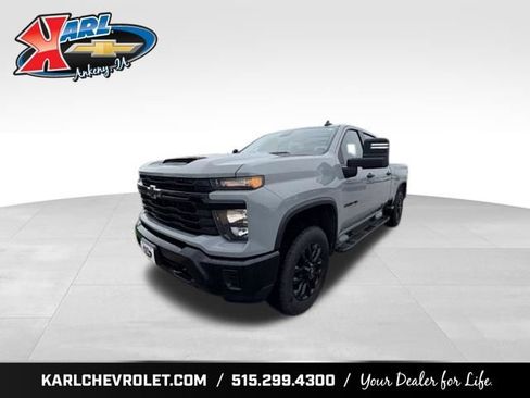 Used 2025 Chevrolet Silverado 2500 Custom w/ Custom Convenience Package AWD/4WD image 1