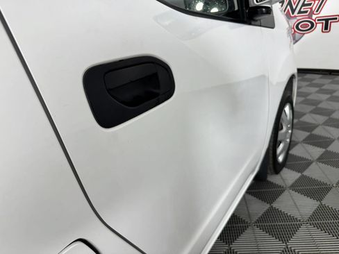 Used 2018 Nissan NV200 SV w/ Navigation Package FWD image 28