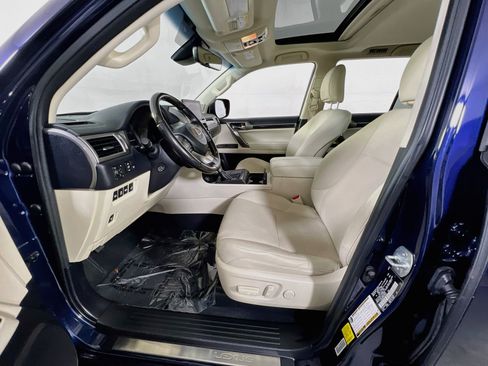 Used 2022 Lexus GX 460 Premium w/ Premium Package AWD/4WD image 21