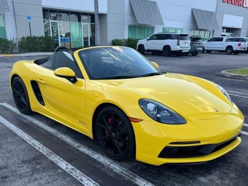 Used 2018 Porsche 718 Boxster GTS RWD image 8