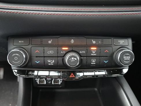 Used 2026 Dodge Durango GT AWD/4WD image 25