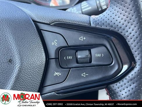 Certified 2025 Chevrolet Trax RS w/ Driver Confidence Package FWD image 23