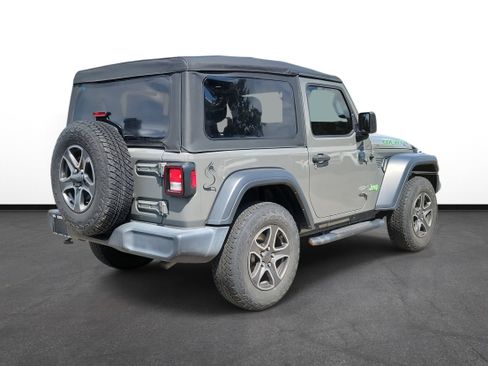 Used 2019 Jeep Wrangler Sport S image 4