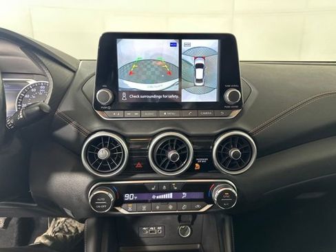 Used 2021 Nissan Sentra SR w/ SR Premium Package image 22