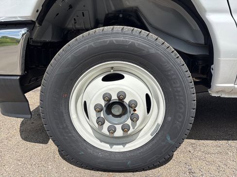 New 2025 Ford E-350 and Econoline 350 Super Duty w/ Power Equipment Group image 20